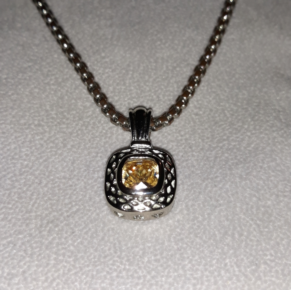 Designer Style Necklace